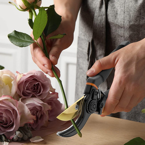 Lichtgewicht SK5 Bypass snoeischaar, scherpe tuinschaar met kunststof handvat, <span class=keywords><strong>hand</strong></span> snoeigereedschap voor thuis tuinieren en bloemen snoeien - Product Image 6