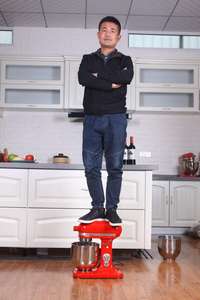 Batidora de Cocina Roja de 7500W y 7L para el Hogar, Mezcladora para Masa, Pasteles, Pan, Repostería - Product Image 2