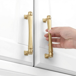 आधुनिक लक्जरी ब्रश गोल्ड और मैट ब्लैक कैबिनेट ने जस्ता मिश्र धातु रसोई ड्रॉअर खींचे और समुद्री लकड़ी फर्नीचर हार्डवेयर को संभालता है। - Product Image 3