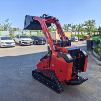 Chargeuse compacte sur chenilles, godet de 1020 mm, garde au sol de 225 mm, homologuée EPA EURO5
