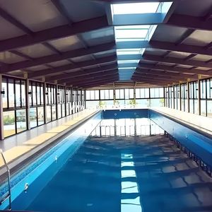 Bâtiment scolaire intérieur commercial moderne, structure en acier préfabriquée <span class=keywords><strong>pour</strong></span> salle de sport intérieure, piscine, hall, parc, hôpital, centre commercial - Product Image 1