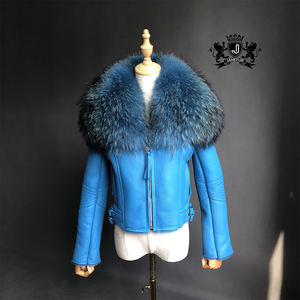 Giacca da Donna in Vera Pelle di Montone Cappotto con Vera Pelliccia di Procione Cappotto Invernale da Donna in Pelliccia Giacca in Pelle - Product Image 5