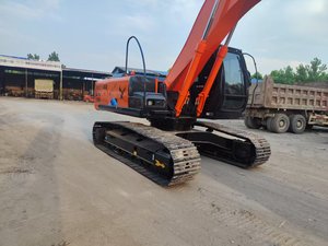 รถขุด ZX250ฮิตาชิมือสองที่เชื่อถือได้พร้อมพิสูจน์ประสิทธิภาพ-พร้อมส่งทันที - Product Image 2