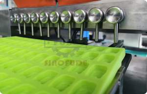 Ventas directas de fábrica PLC controlado vitaminas gomoso máquina multifuncional Fudge jelly depositador máquina - Product Image 3