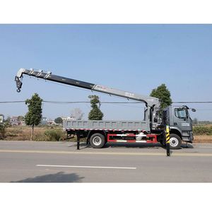 Vente directe usine : Camion grue Dongfeng M3 4x2 avec flèche télescopique 8T, résistant à l'usure, adapté à divers transports - Product Image 5