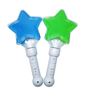 I bambini di natale hanno illuminato i giocattoli con <span class=keywords><strong>stella</strong></span> a cinque punte lampeggiante Stick stelle Magic Bar per bambini ragazza fata stelo regali giocattolo - Product Image 2
