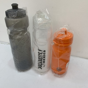 Ensemble de bouteilles d'eau ml pour cyclisme, vélo, t-shirt de jeu, impression personnalisée, pour boissons écologiques - Product Image 1