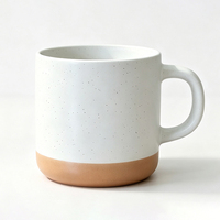 Tasse à café en céramique de 400 ml (13 oz) avec logo personnalisé, gravure sur mesure et base naturelle non émaillée