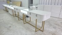 Table d'établi à LED personnalisée pour bijouteries-Vitrine moderne de luxe avec design étanche