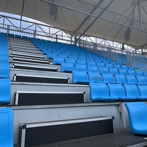 Tribuna deportiva desmontable de alta calidad Soporte de <span class=keywords><strong>gradas</strong></span> de metal <span class=keywords><strong>con</strong></span> asientos de plástico para estadio al aire libre - Product Image 6