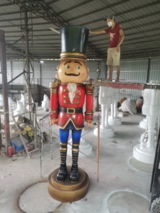 Décorations extérieures surdimensionnées géantes en fibre de verre de 10 pieds imperméables commerciales de <span class=keywords><strong>casse</strong></span>-<span class=keywords><strong>noisette</strong></span> décorations de noël de noël - Product Image 2