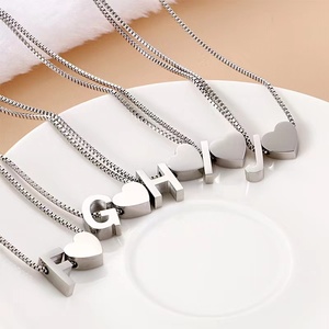 Collar <span class=keywords><strong>con</strong></span> Colgante <span class=keywords><strong>de</strong></span> Corazón <span class=keywords><strong>de</strong></span> Acero Inoxidable Plateado, Personalizado <span class=keywords><strong>con</strong></span> Nombre, Regalo <span class=keywords><strong>de</strong></span> Cumpleaños, Cadena <span class=keywords><strong>con</strong></span> Dije Personalizado, Venta al Por Mayor - Product Image 3