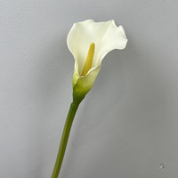Bunga Calla Lily Plastik High-End 75cm, Sentuhan Realistis, Warna Kuning Oranye Putih, untuk Dekorasi Meja Pernikahan