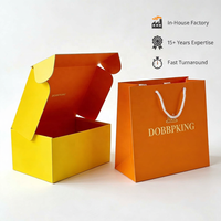 Flache Faltbare Geschenkbox E-Wellpappe Faltbox Vollfarbdruck Starre Geschenkbox Maßgefertigte Klappbox aus Wellpappe mit Tasche