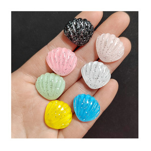Concha de mar brillante de resina, cabujón plano en miniatura con reverso plano para piezas decorativas DIY, accesorios para manualidades - Product Image 1