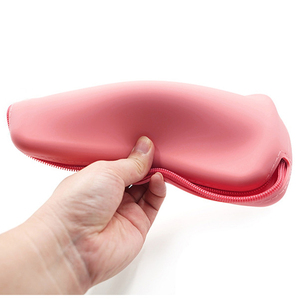 Small Cosmetic Makeup Bag Silicone Bag for Women Silicone Make up Bag with Zipper Travel Cosmetic Organizer for Women and Girls - Product Image 3
