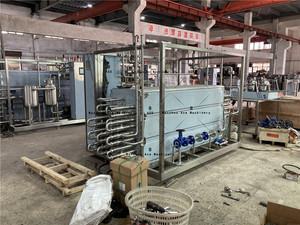 Machine de stérilisation par pasteurisation des œufs en acier inoxydable à haute productivité Ace pour les pots de crevettes - Product Image 2