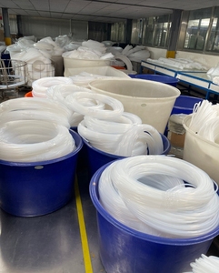 100% Virgen resistente a altas temperaturas 6mm * 10mm tubos de plástico <span class=keywords><strong>PFA</strong></span> tubo anticorrupción FEP manguera PTFE tubo extruido - Product Image 3