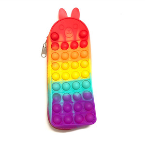 Nouvelle trousse à crayons grande capacité en silicone, anti-stress, motif dessin animé tue-rongeurs, jouet à presser, pour le commerce transfrontalier - Product Image 6