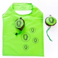 Sac pliant en polyester imprimé de logo personnalisé sac fourre-tout pliable en forme de fraise carotte orange banane pomme