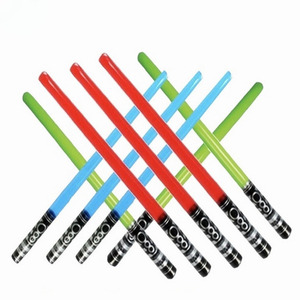 Juguete modelo para niños <span class=keywords><strong>con</strong></span> <span class=keywords><strong>espada</strong></span> inflable de PVC para diversión al aire libre para jugar globo colorido - Product Image 3