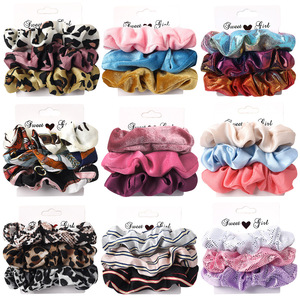 Nueva llegada al por mayor <span class=keywords><strong>de</strong></span> varios colores impreso seda satén terciopelo tamaño pequeño <span class=keywords><strong>Scrunchies</strong></span> conjunto para niñas lazos para el cabello - Product Image 1