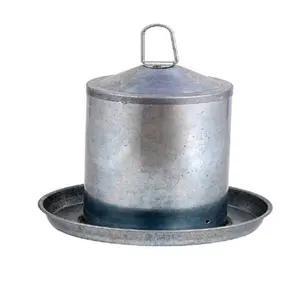 Feeder de água de frango de aves, ferro de metal 2l, alimentador ao ar livre galvanizado