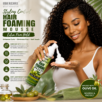 Mousse coiffante forte tenue à l'huile d'olive pour définir les boucles, les tresses, les ondulations et les cheveux texturés