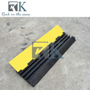 Rampe de protection de câbles pour événements, rampe de gestion de câbles mobile, rampe de contrôle de câbles portable, rampe de protection de câbles en caoutchouc - Product Image 4