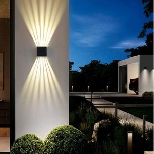 Lámpara de Pared Exterior Moderna al por Mayor con Nuevo Diseño Cuadrado LED Solar Impermeable con Iluminación Superior e Inferior Clasificación IP54 - Product Image 6