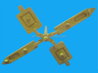 Vis de moulage par injection en plastique PAI (Torlon)