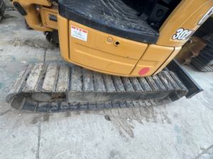 Excavatrice sur chenilles hydraulique Carter 302 de marque japonaise d'occasion, 2024, 2T, 90% NEUF, moteur, pompe, moteur, boîte de vitesses, peinture d'origine, certifiée - Product Image 6