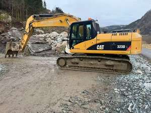 Pelle sur chenilles d'occasion CAT323DL Origine Japon Bon état Prix bon marché en stock à vendre - Product Image 2