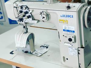 Sistema de costura de pespunte recto semiseco de accionamiento directo de la serie PLC2700 de Japón con alimentación unísona, eje vertical y gancho grande para telas gruesas - Product Image 5