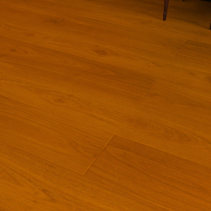 Instalación Rápida de Pisos Laminados de 7mm 8mm 10mm 12mm, Resistentes al Agua, HDF, MDF, Revestimiento de Piso Laminado - Product Image 2