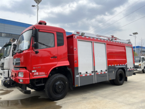 Vente directe du fabricant, camion de pompiers, quatre roues motrices, diesel, transmission manuelle - Product Image 5