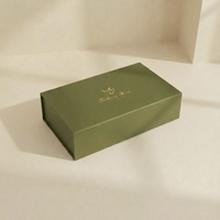 Boîtes de soins de la peau en carton recyclé haut de gamme personnalisées, boîte cadeau magnétique pliable pour bijoux, cosmétiques, emballage de luxe, dorure à chaud