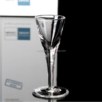 Verre à shot en verre transparent personnalisé de 10 ml, mini verre cristallin pour Baijiu, Soju, Liqueur, Saki et Sake - Vente en gros