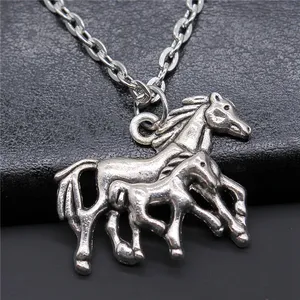 WYSIWYG 28x23mm Antique Argent Plaqué, Antique Bronze Plaqué Cheval Mère Et Enfant Pendentif Collier N2-ABD-C10442