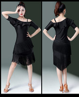 Nouvelle Robe de Danse Latine en Soie Style Justaucorps Printemps-Été 2026 pour Femme Adulte, Sans Manches, Épaule Dénudée, Sexy, Coupe Ajustée, avec Pompons