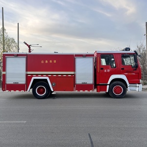 Camion de lutte contre l'incendie Sinotruk HOWO 4x2 avec réservoir d'<span class=keywords><strong>eau</strong></span> de 5000L-8000L à vendre aux Philippines et en Afrique - Product Image 4