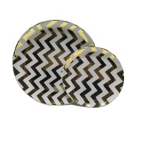 Assiettes de fête élégantes en plastique de 7,5 pouces, résistantes, avec motif rayé doré, assiettes rondes pour dîner de mariage