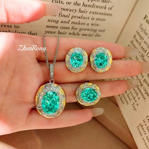 Set de Plata 925 Bañada en Oro Rosa, Collar y Aretes de Zirconia, Joyería de Lujo Hipoalergénica - Product Image 1