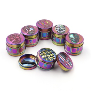 Broyeur à cigarettes en alliage <span class=keywords><strong>de</strong></span> zinc Joli Fantasy Color Skull 3 pièces, fabricant <span class=keywords><strong>de</strong></span> broyeurs personnalisés pour fumeurs - Product Image 3