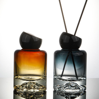 Flacon diffuseur à bâtonnets d'aromathérapie en verre vide de 120 ml, haut de gamme, décoratif, avec fond volcanique, sans alcool, sans plomb, couvercle noir