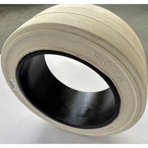 Neumático sólido blanco de 16x6x10.5 sin marcas para ruedas de camionetas y SUV - Product Image 6