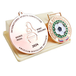 Medallas de Fútbol Personalizadas con Diseño de Cinta, Medallas Deportivas de Aleación de Zinc Chapadas en Oro - Product Image 3