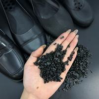 Granulés de PVC recyclé noir en gros, sans impuretés, pour bottes de pluie, joints, semelles, poignées, souples, flexibles, résistants à l'usure, extrudés
