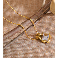 Collier pendentif carré en zircon cubique, en acier inoxydable, étanche, exquis, JINYOU 556