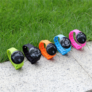 W51 KKM Bluetooth 5.0 yaşlı Buzzer bilezik için şarj edilebilir IoT akıllı cihazlar ile SOS panik düğmesi ve BLE Beacon bilekliği - Product Image 6